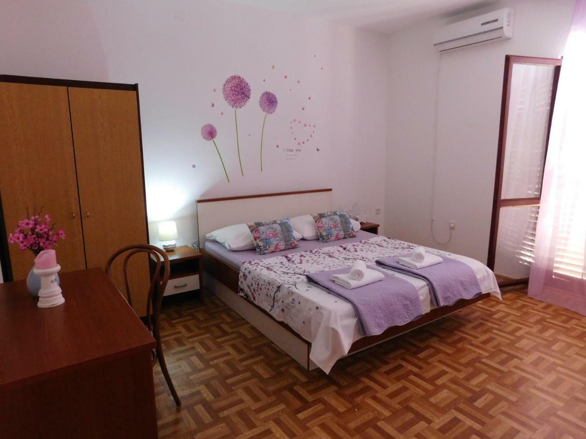 Guest House Ivanka Hvar Town Luaran gambar