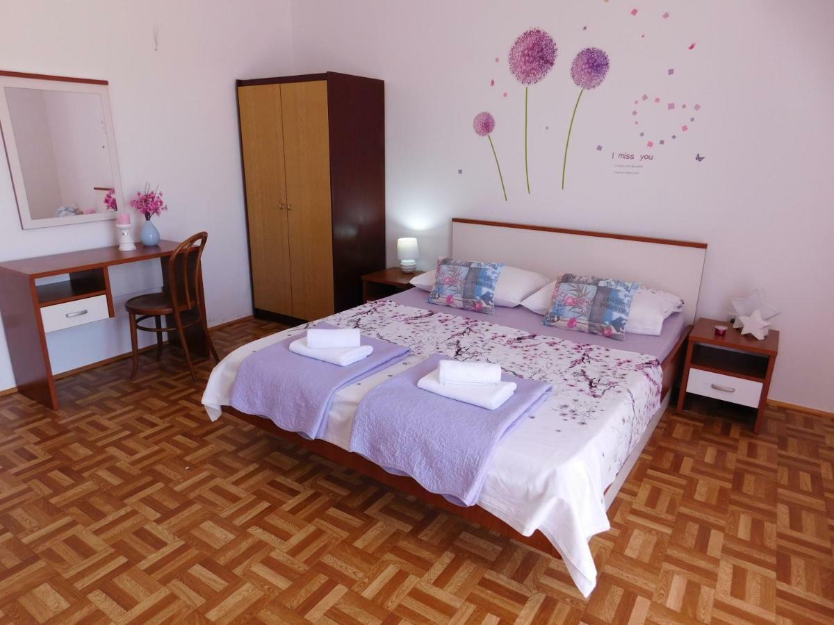 Guest House Ivanka Hvar Town Luaran gambar